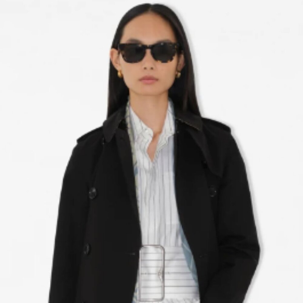 Burberry Short Trench Coat - Size 8